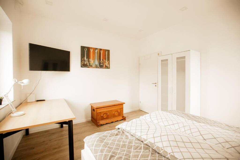Bonquartier - House - Garden - Forest - Top Road Connection Siegburg Extérieur photo